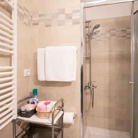Salona Apartment *
