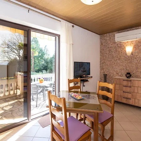Apartment Salona Opatija